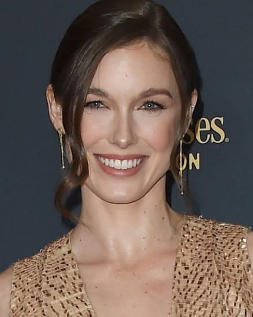 I’m not going to pretend Willow comes out of this untouched — the truth about who shot Drew changes everything. For so long, Willow has lived in survival mode, soft-spoken, forgiving, always trying to hold the peace together. But once the truth explodes, something inside her finally shifts. This isn’t about shock anymore; it’s about awakening. The Willow fans think they know wouldn’t survive what’s coming next. She’s done absorbing damage in silence and calling it grace. After the reveal, Willow stops reacting and starts deciding. And that’s the dangerous part. Because when a woman who’s been underestimated finds her backbone, she doesn’t just heal — she rewrites the rules, and everyone around her feels it.